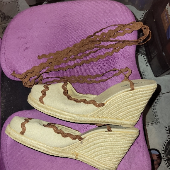 Victoria Secret Lace Up Espadrilles 9 - Picture 1 of 8